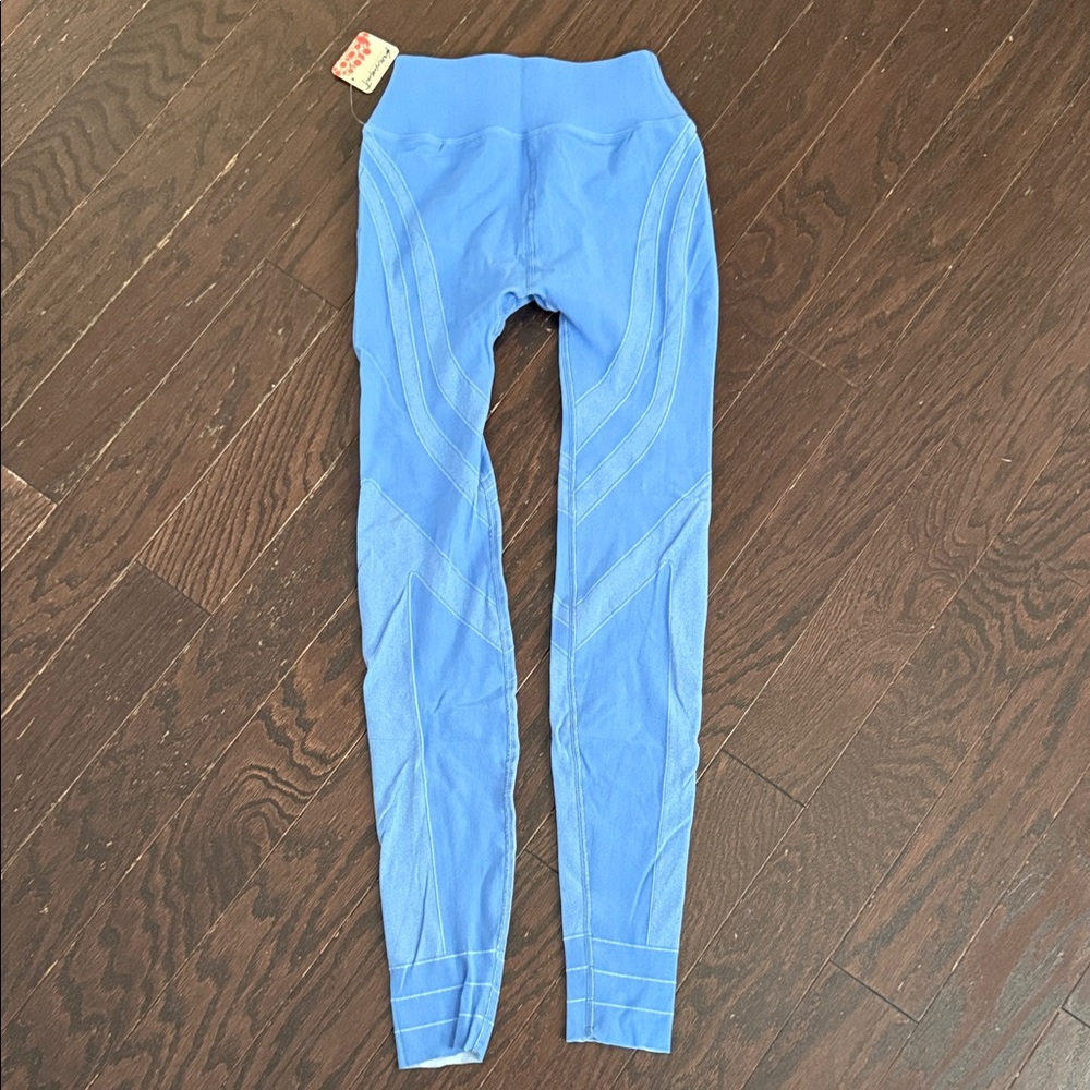 NWT Free People Movement Blue Leggings Size L